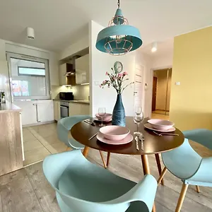 https://aravel-old-town-apartments.hotelswroclaw.com